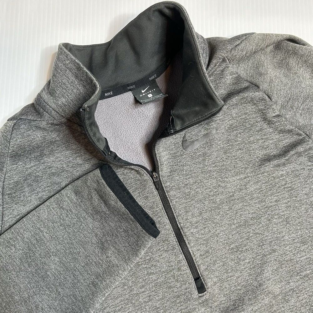 Nike Men's Small Dri-Fit 1/4 Zip Pullover Gray Long Sleeve Performance Sweater